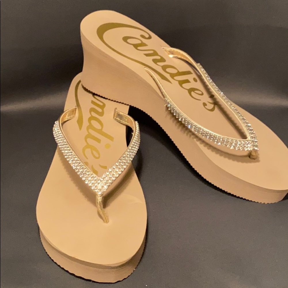 Candie’s Wedged Rhinestone flip flops!